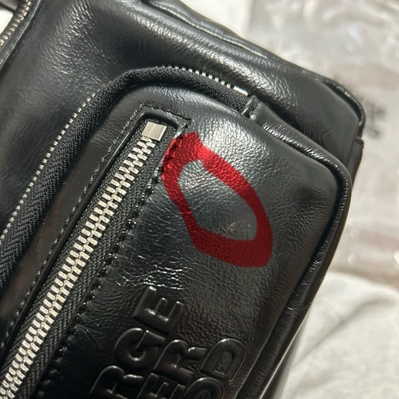 Marge Sherwood Outpocket Hobo Mini (black glossy plain) - Picture 16 of 16